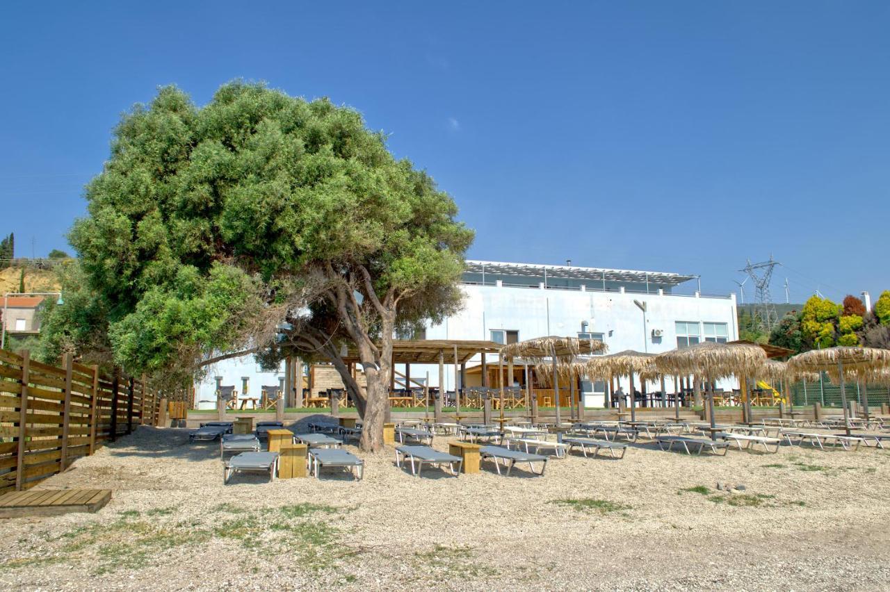 Epipleon Luxury Suites -102- Δωμάτιο 45Τμ Με Βεράντα 35Τμ Μπροστά Στη Θάλασσα Nafpaktos Esterno foto